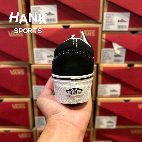 Vans Old Skool Classic womens Stackform. Wore maybe 3 times. Black & white. - Picture 7 of 7